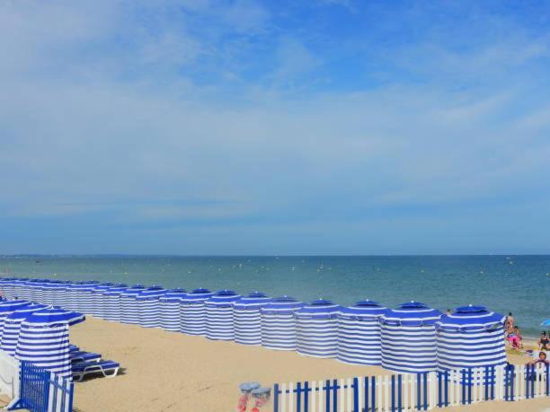 "Magnifique 2 Pieces " 150M Plages Et 500M Centre De Cabourg Eksteriør bilde